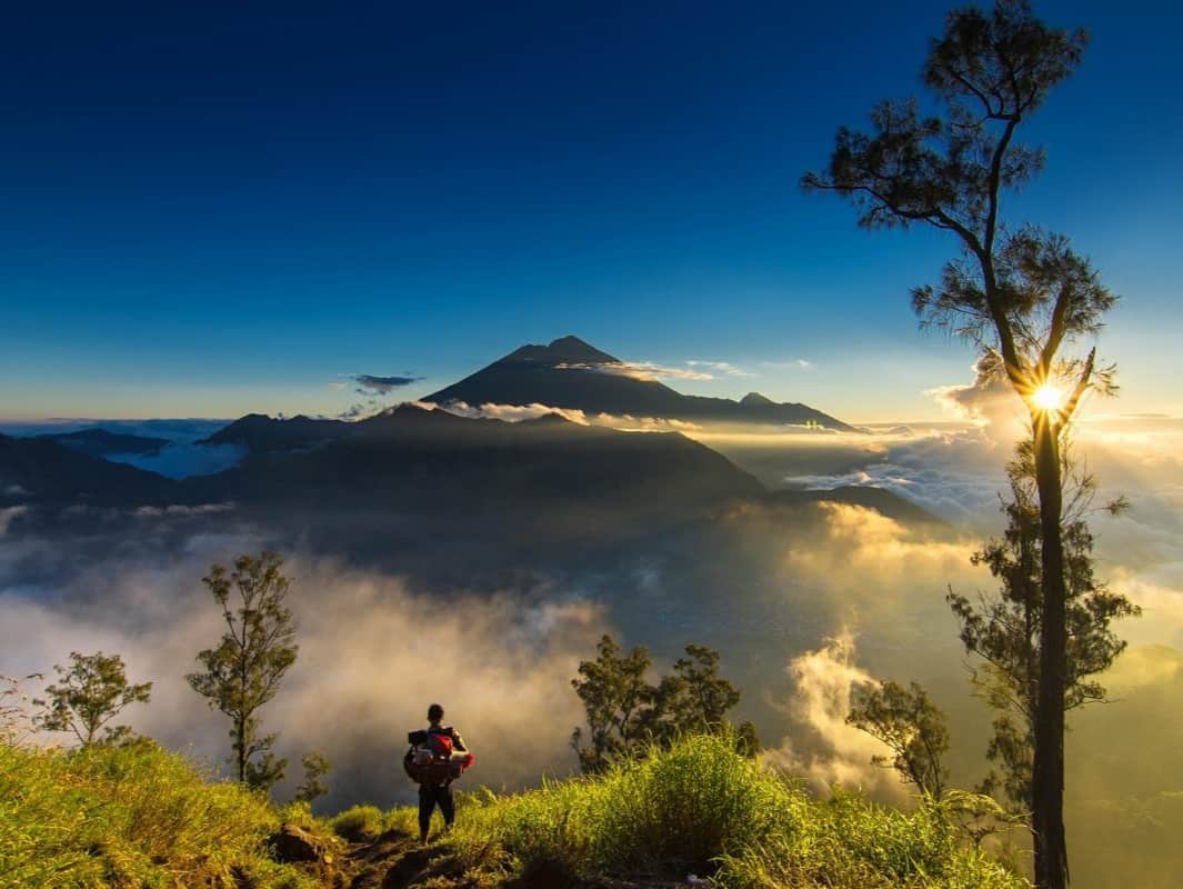 Booking Rinjani Trekking Service and soft trekking pergasingan hill, 2D1N Hiking Bukit Pergasingan Sembalun, 3D2N Explore Sembalun Hill