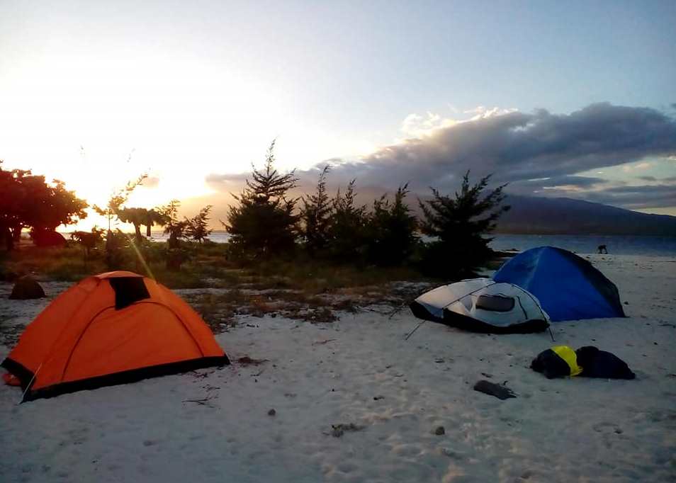 2D1N Camaping Gili Kondo For Under Water Tours (12)